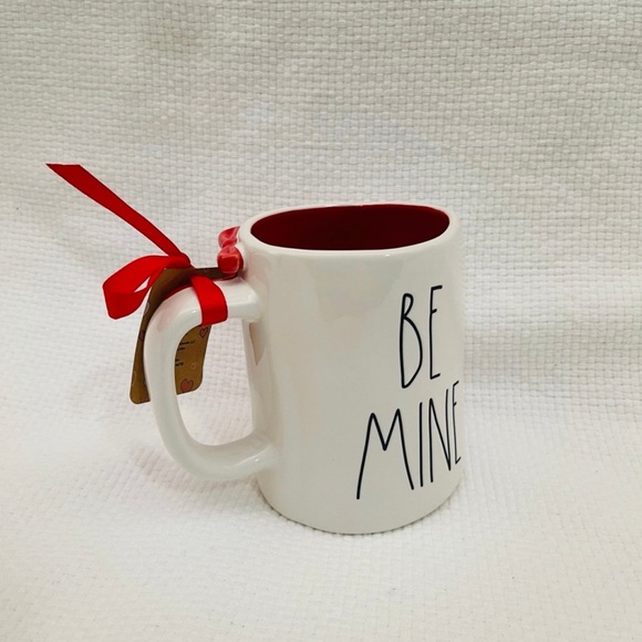 Rae Dunn Peanuts Snoopy Valentines Mug - Rae Dun Snoopy Mug BE MNE - Picture 3 of 3